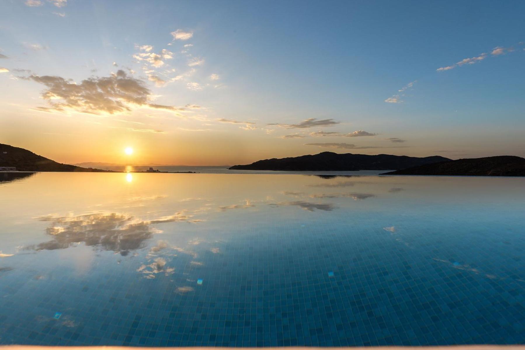 Anemolethe Aparthotel Kimolos Exterior photo