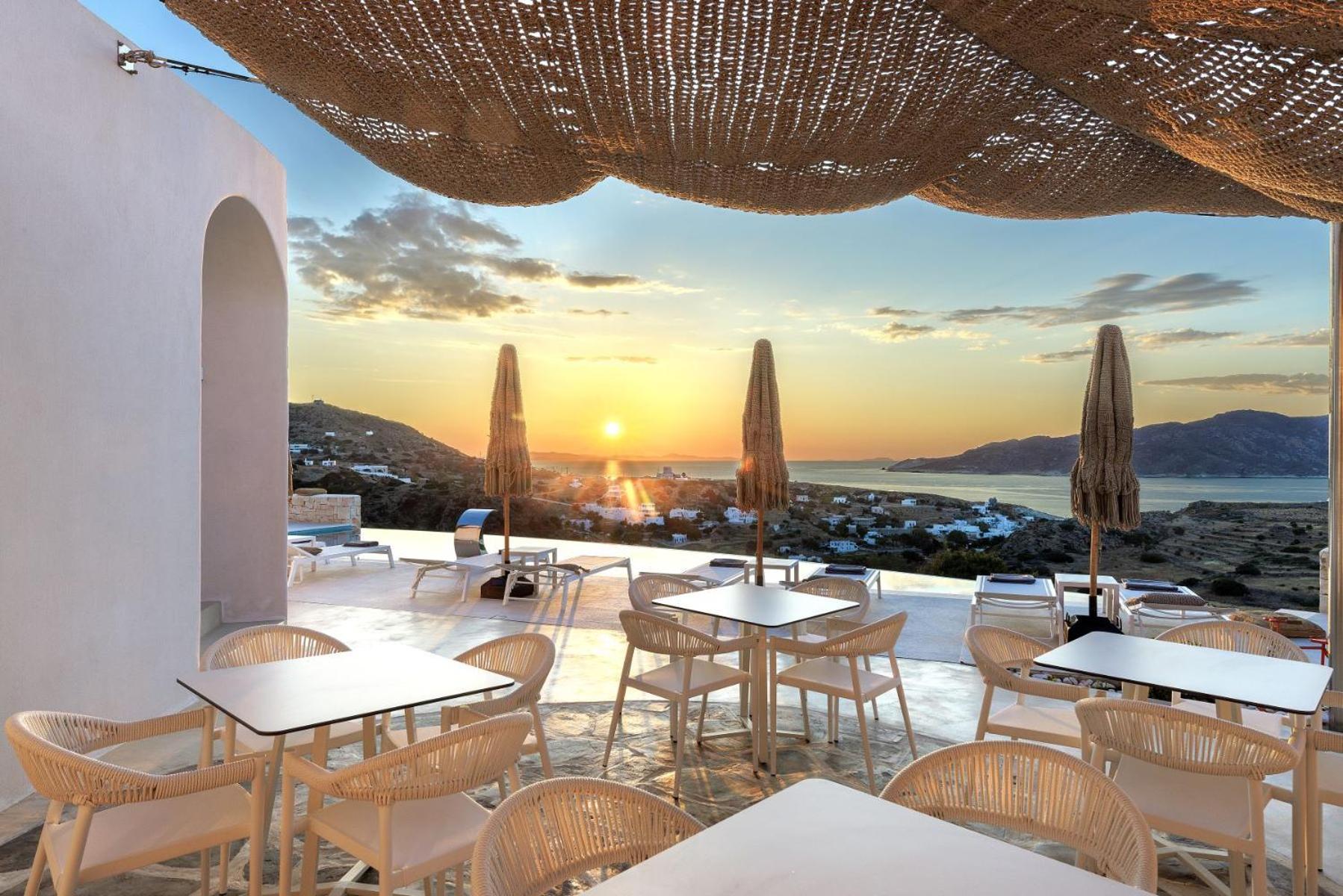 Anemolethe Aparthotel Kimolos Exterior photo