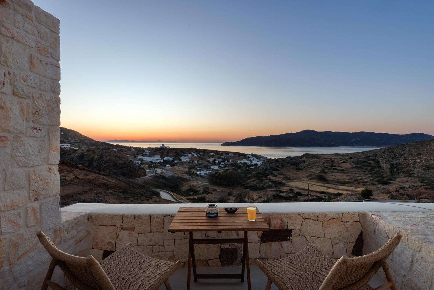 Anemolethe Aparthotel Kimolos Exterior photo